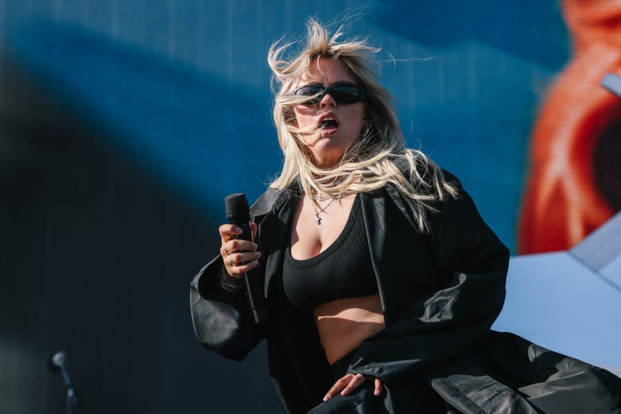 Indio, CA – April 14: Reneé Rapp performs at the Coachella Valley Music and Arts Festival on Sunday, April 14, 2024 in Indio, CA. (Dania Maxwell / Los Angeles Times via Getty Images)