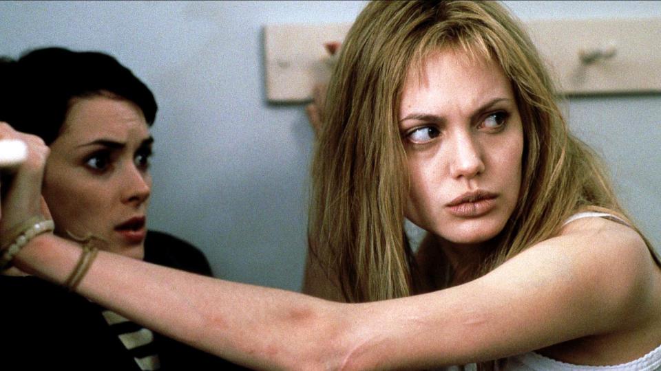 Winona Ryder and Angelina Jolie in Girl, Interrupted