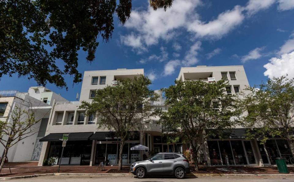 This building at 3162 Commodore Plaza is being redeveloped by Rishi Kapoor, whose company URBIN has paid Miami Mayor Francis Suarez $10,000 a month since late 2021. Last summer, Kapoor asked the mayor to help overcome permitting hurdles.