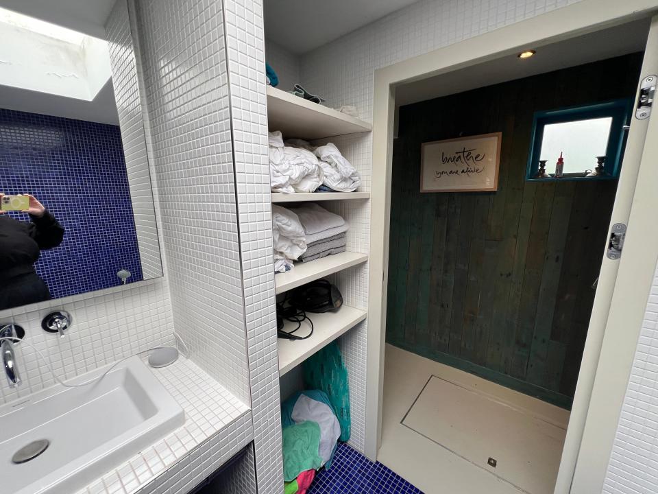 linen closet amsterdam house boat