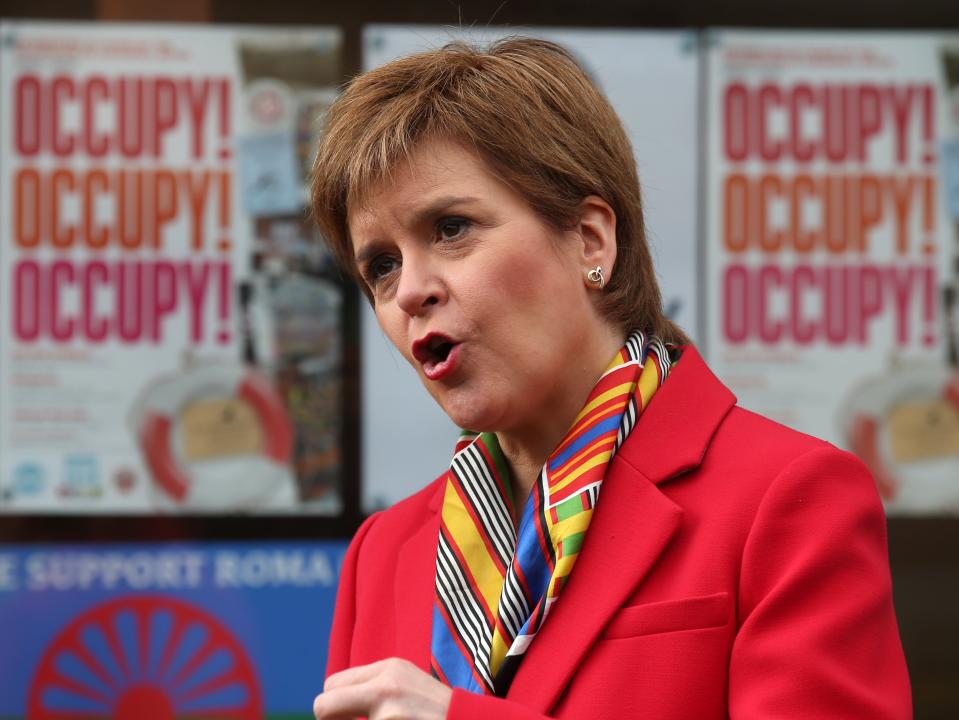 Nicola Sturgeon campaigning in GlasgowPA