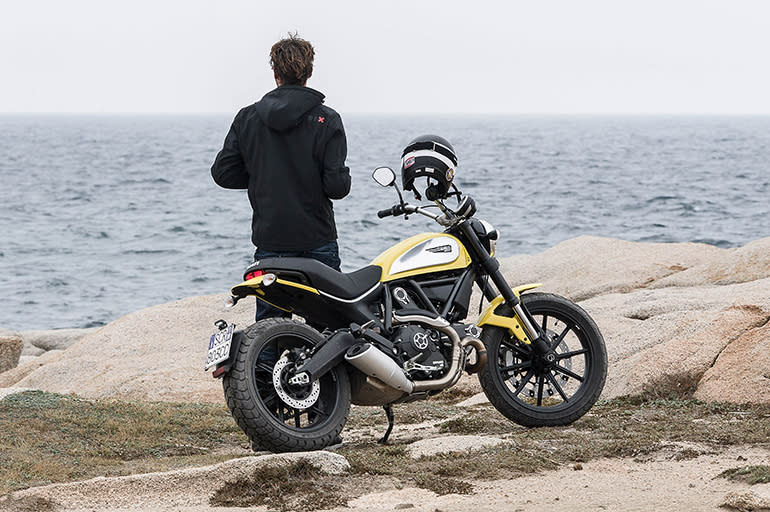 2-72 DUCATI SCRAMBLER