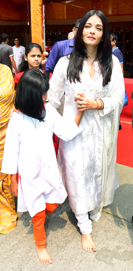 Aishwarya Rai Bachchan at Durga Puja