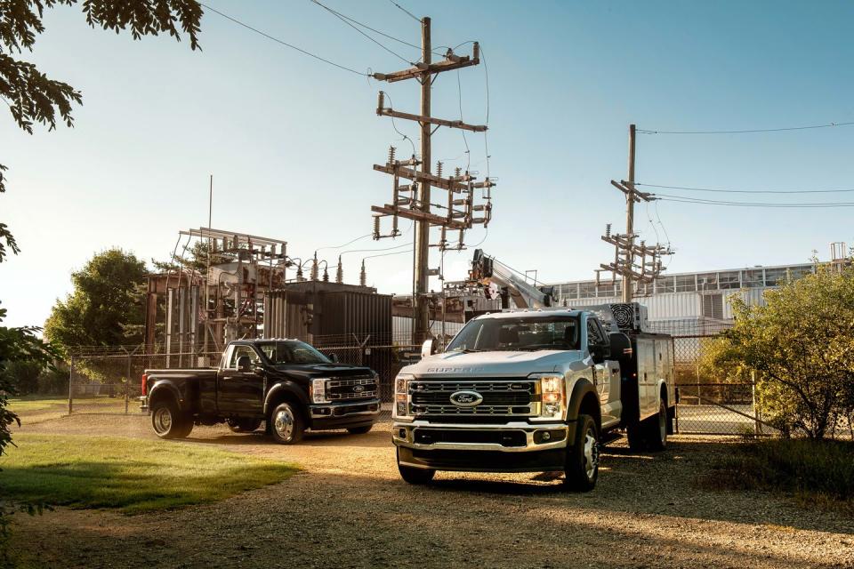 <p>2023 Ford Super Duty F-450 XL and F-550 Chassis Cab</p>