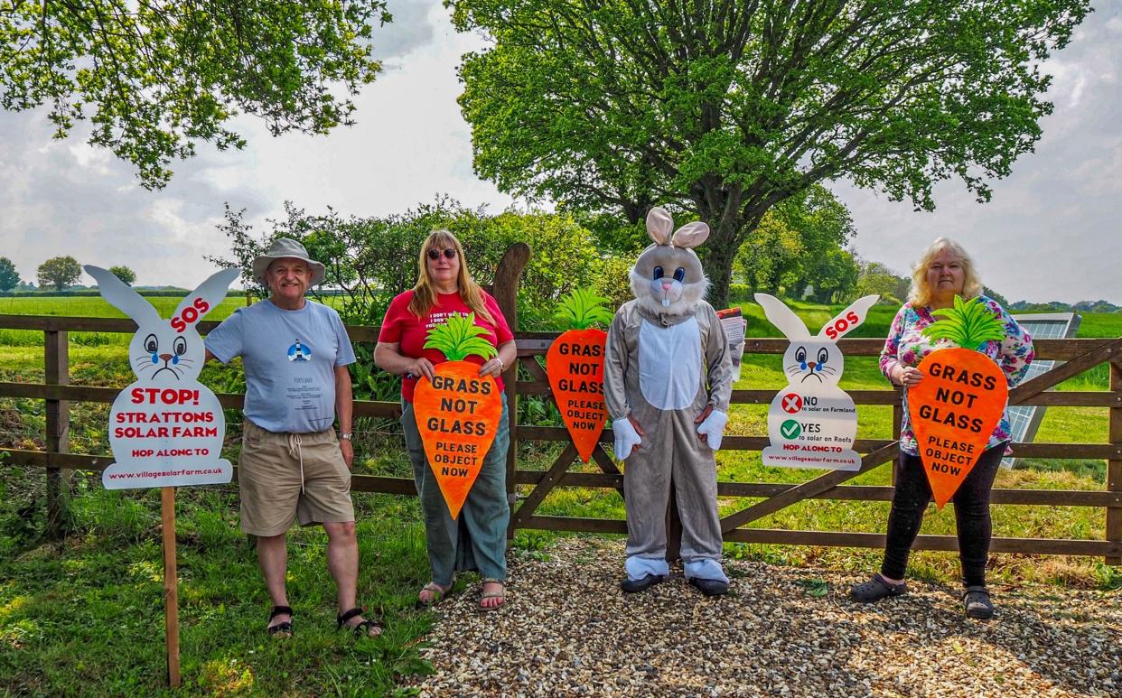 Residents who live near Strattons Farm, Kingsclere oppose plans to build a solar farm