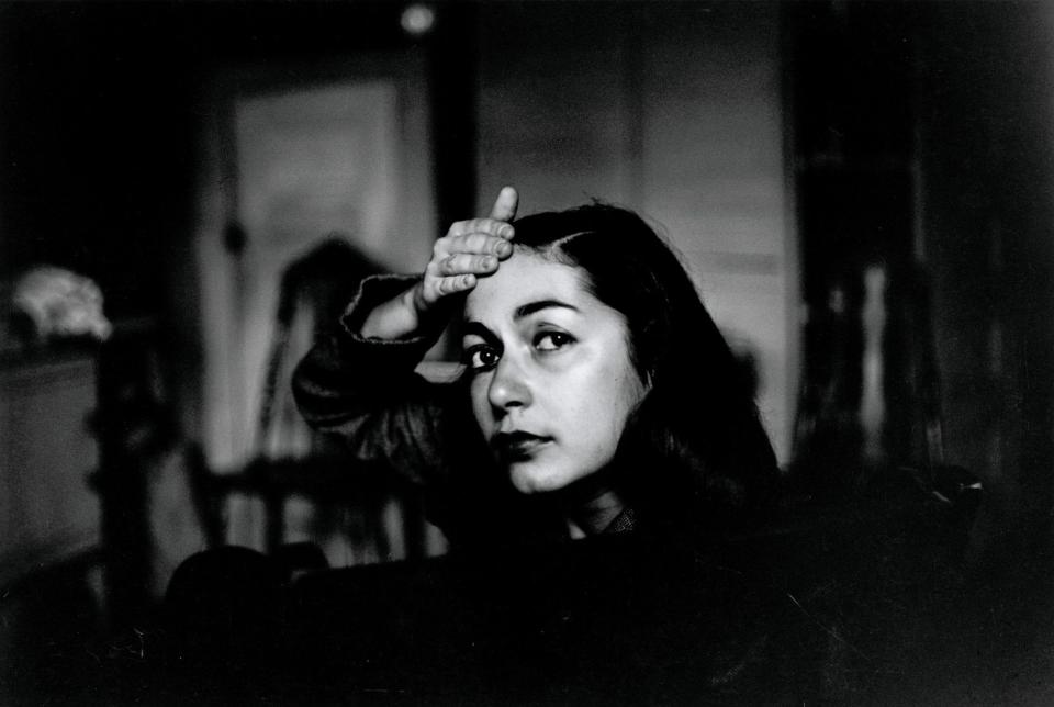 Deborah (1946), a portrait of Leiter’s sister, who was sent to an asylum - © Saul Leiter Foundation