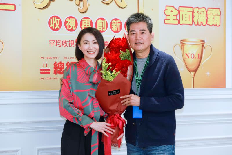 <p>▲侯怡君（左）和蕭大陸情牽多年才終於結婚。（圖／民視）</p>
