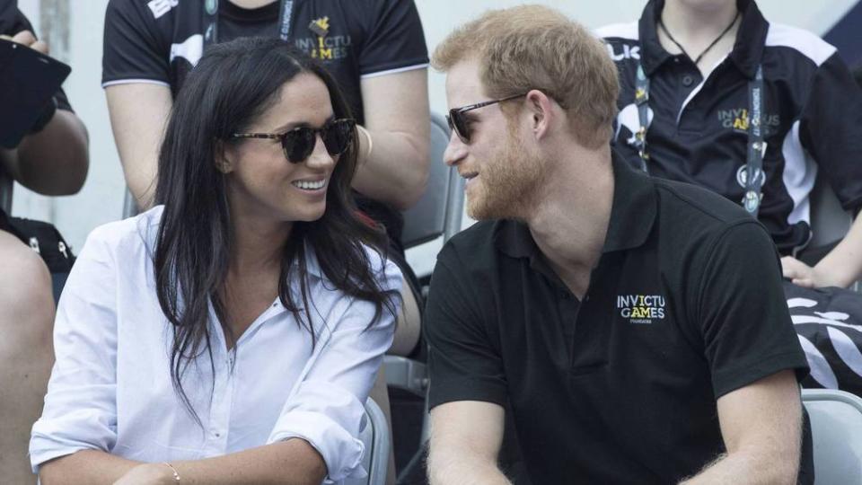 Endlich zeigen Prinz Harry und Meghan Markle ihre Liebe in der Öffentlichkeit. An einer baldigen Verlobung besteht da kein Zweifel mehr.