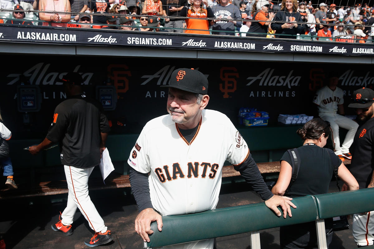 Bruce Bochy introduced by Texas Rangers