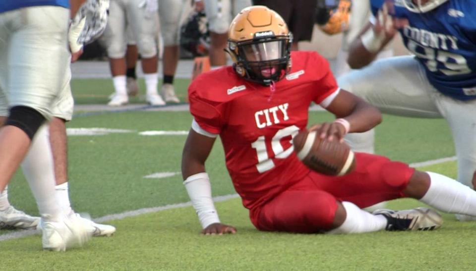 The City’s Ya’J Vance of Edison in the 69th City/County All-Star football game in Fresno, California on Friday, June 16, 2023.