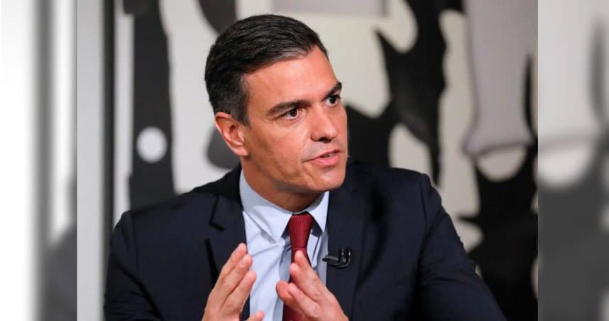 西班牙總理桑傑士（Pedro Sanchez）領導的左翼聯合政府在周日（28日）的地方選舉慘敗後，桑傑士宣布解散議會，並在7月23日提前舉行大選。（圖／路透社）