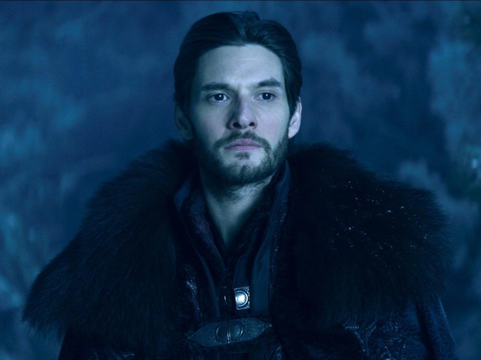  BEN BARNES as THE DARKLING : GENERAL KIRIGAN in SHADOW AND BONE Cr. COURTESY OF NETFLIX 