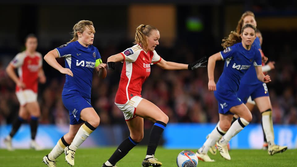 Chelsea eventually won 3-1 to edge ahead in the Women's Super League title race. - Alex Burstow/Arsenal FC/Arsenal FC via Getty Images