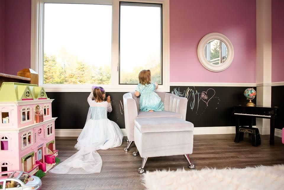 His girls enjoying the genius chalkboard walls. Photo: Flashes of Life Photography