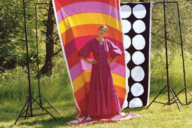 Marimekko to Auction Vintage Dresses, Artworks — and a Hand-me-down Skirt