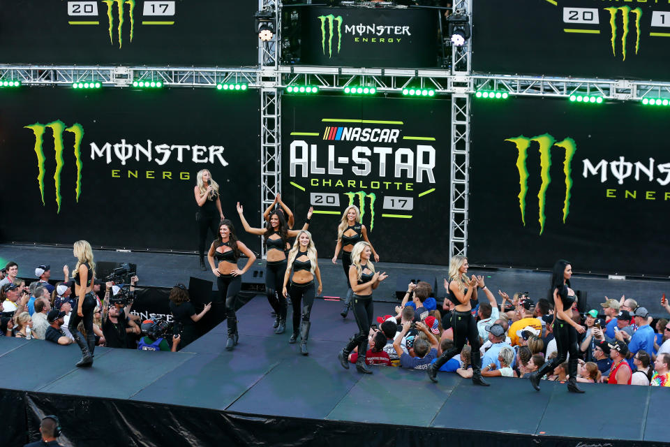 Monster Girls entertain the crowd at the Monster Energy NASCAR All Star Race in Charlotte, North Carolina, on May 20, 2017.&nbsp; (Photo: Sarah Crabill/Getty)