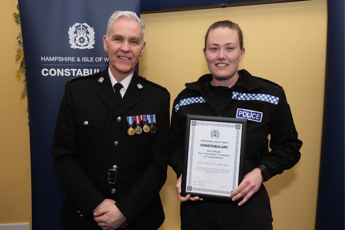 PC Holly Smith and Supt Rob Mitchell. <i>(Image: Hampshire and Isle of Wight Constabulary)</i>