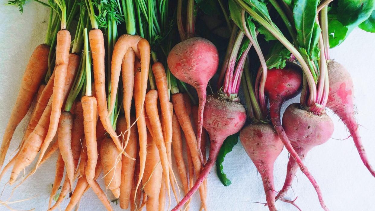 best-winter-produce: carrots and radishes