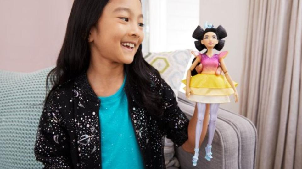 Kids can sing and dance along to this musical doll.