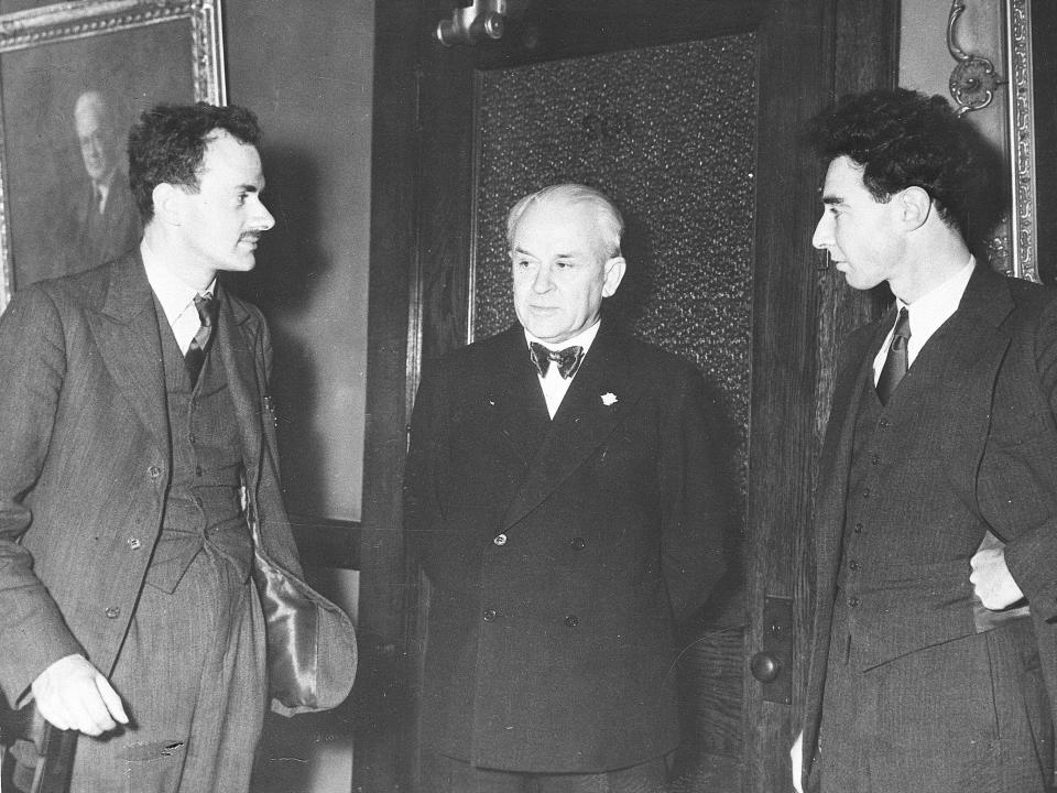 J. Robert Oppenheimer with the Nobel Prize-winners Paul Dirac and Robert Millikan in 1935.