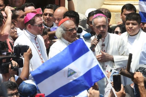 A group of bishops led by Cardinal Leopoldo Brenes (C) came to the Nicaraguan city of Masaya to show support for the locals, who say they are the target of pro-Ortega forces