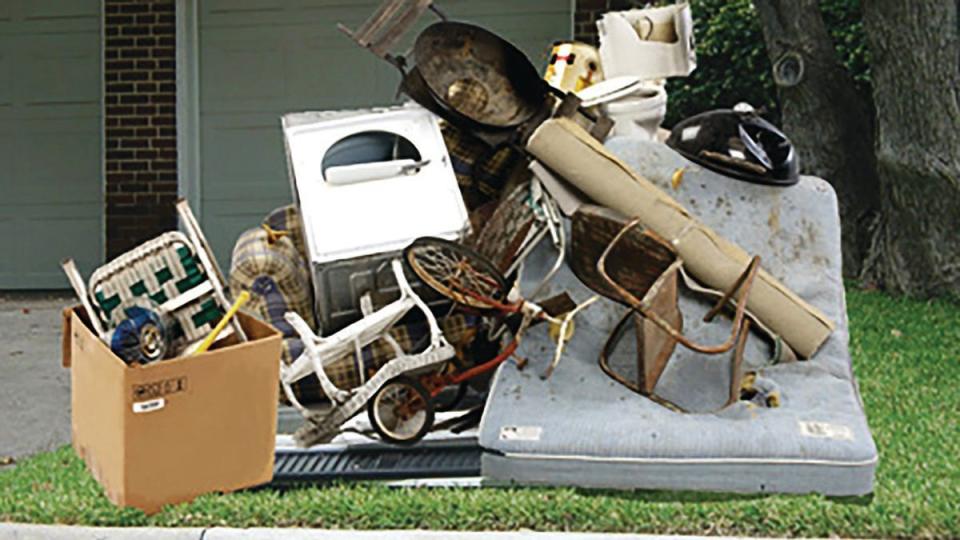 The Oak Ridge household trash pickup program is underway.