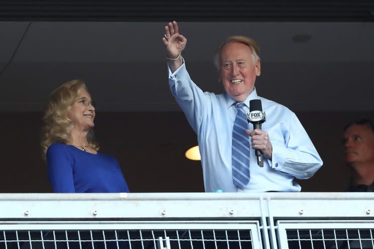 Vin Scully rallied Dodgers' fans prior to Game 5. (Getty Images/Sean M. Haffey)