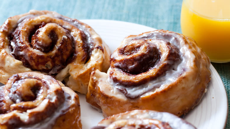 Cinnamon rolls on plate