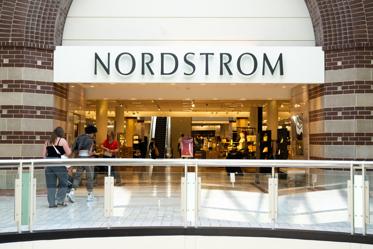 Nordstrom's current take private offer is fair, pros say, as past missteps cost its chance at growth