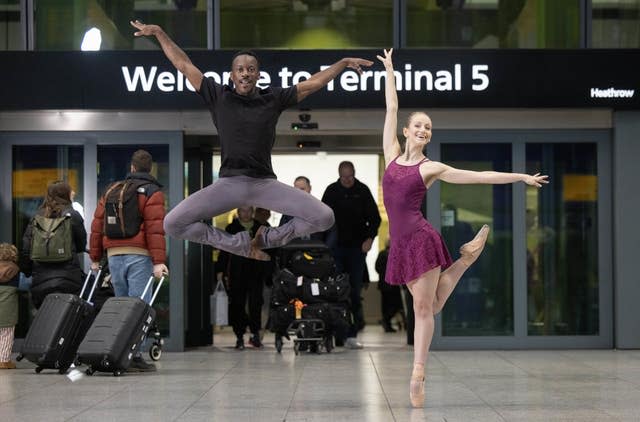 Ballet dancers at Terminal 5