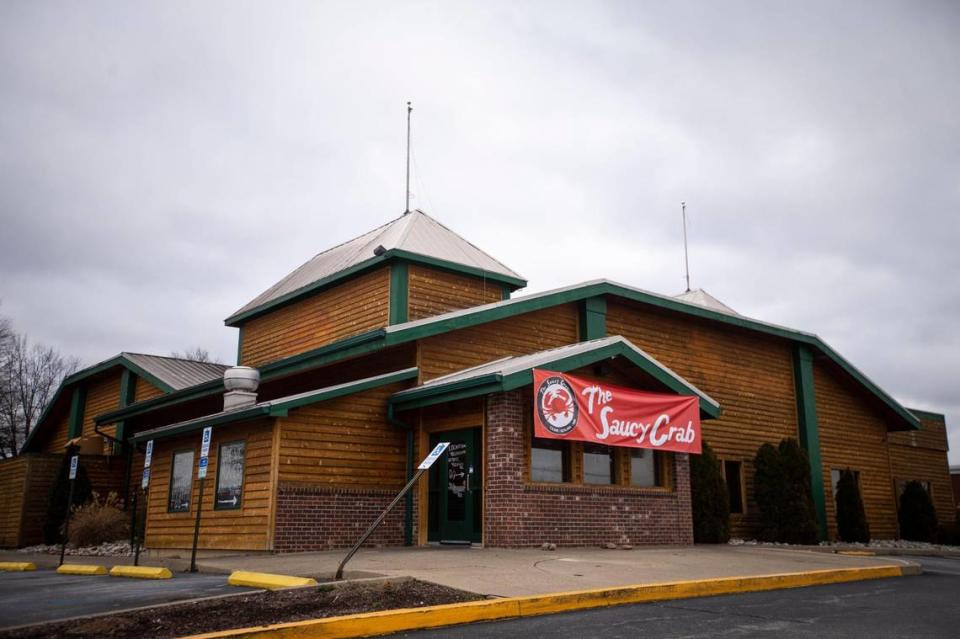 The Saucy Crab, a crab boil style restaurant that opened the former Texas Roadhouse location on Richmond Road near Man o’ War in 2021, has closed.