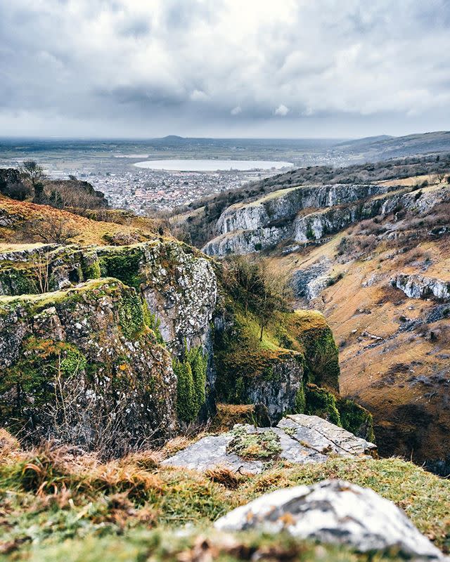 <p>England’s largest gorge, Cheddar Gorge is one of the UK’s finest natural landscapes – and our best dog walking location in the country. Cheddar Gorge Cliff walk is the perfect place to walk your four-legged friend. This four-mile cliff trail allows you to take in all the stunning sights of the gorge, as well as encountering some of the area’s unique plants and wildlife. Your dog is sure to love it too.</p><p><a href="https://www.instagram.com/p/B7jUZu_A8-l/?utm_source=ig_embed&utm_campaign=loading" rel="nofollow noopener" target="_blank" data-ylk="slk:See the original post on Instagram;elm:context_link;itc:0;sec:content-canvas" class="link ">See the original post on Instagram</a></p>