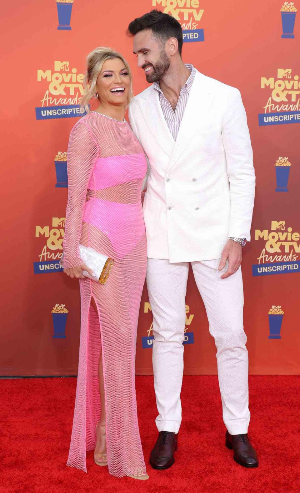 Lindsay Hubbard and Carl Radke attend the 2022 MTV Movie &amp; TV Awards: UNSCRIPTED at Barker Hangar in Santa Monica, California and broadcast on June 5, 2022