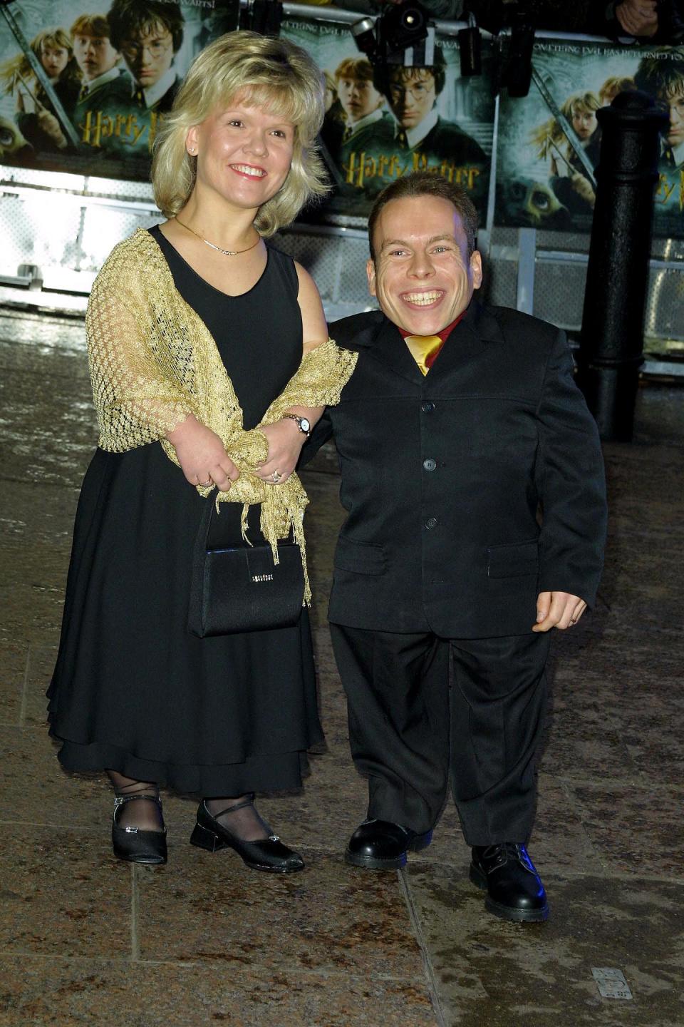 #BREAKING 'Harry Potter' Star Warwick Davis Pays Emotional Tribute To His Late Wife, Samantha Davis 