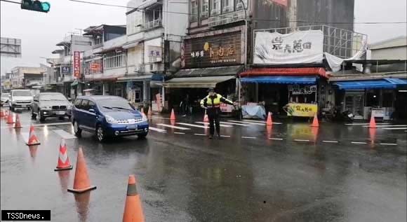 國慶連假收假日，北返車潮湧現。（圖：警方提供）