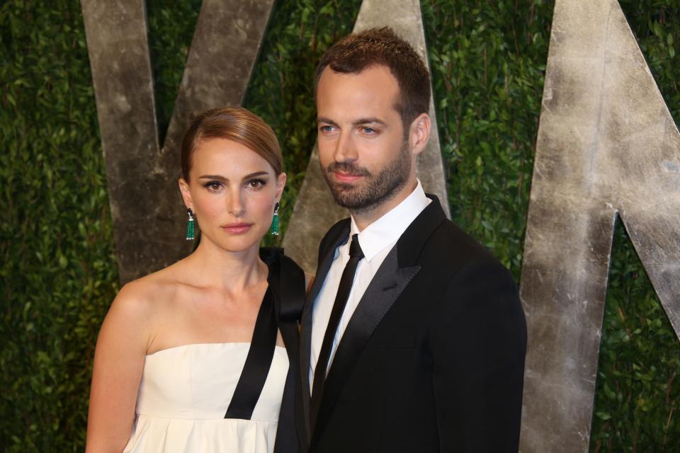 Actress Natalie Portman and Benjamin Millepied arrive at the Vanity Fair Oscar Party at Sunset Tower in West Hollywood, Los Angeles, USA, on 24 February 2013. Photo: Hubert Boesl/dpa | usage worldwide   (Photo by Hubert Boesl/picture alliance via Getty Images)