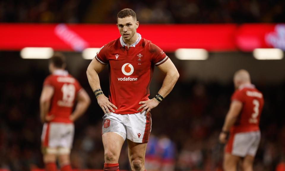 <span>George North contemplates defeat during <a class="link " href="https://sports.yahoo.com/soccer/teams/wales/" data-i13n="sec:content-canvas;subsec:anchor_text;elm:context_link" data-ylk="slk:Wales;sec:content-canvas;subsec:anchor_text;elm:context_link;itc:0">Wales</a>’s match against <a class="link " href="https://sports.yahoo.com/soccer/teams/italy-women/" data-i13n="sec:content-canvas;subsec:anchor_text;elm:context_link" data-ylk="slk:Italy;sec:content-canvas;subsec:anchor_text;elm:context_link;itc:0">Italy</a> on Saturday.</span><span>Photograph: David Cliff/EPA</span>