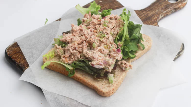 Tuna mayonnaise salad on bread