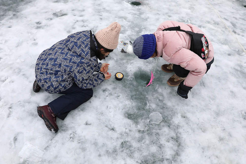 冰雪王國華川山鱒魚節（Photo by Chung Sung-Jun, Image Source : Getty Editorial）