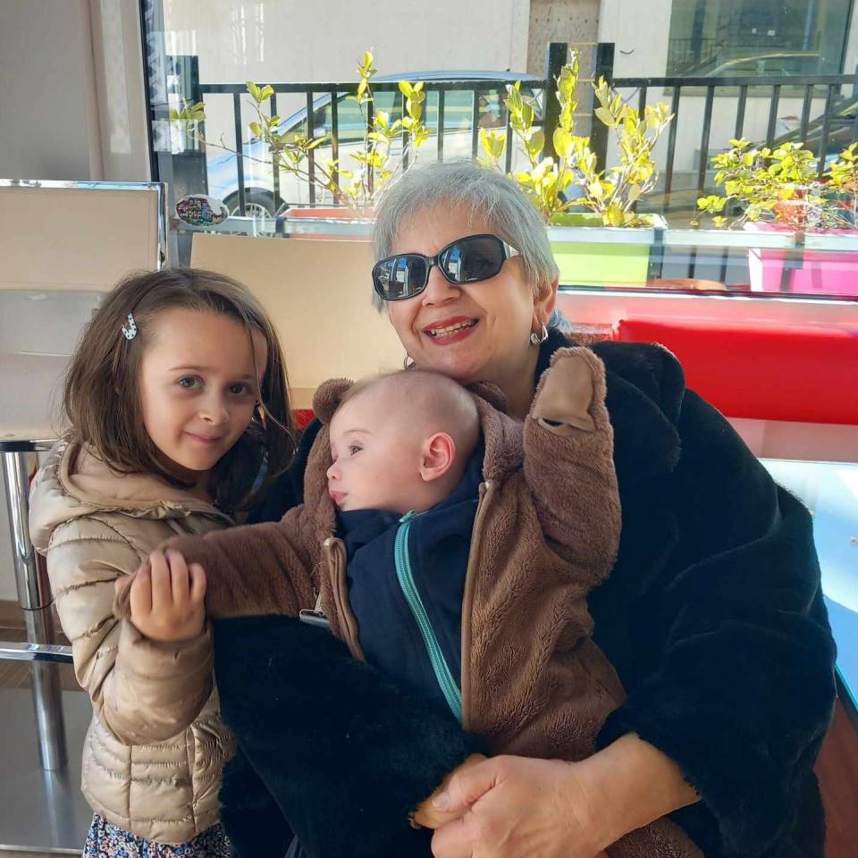 Caroline Chirichella's mother with her kids.