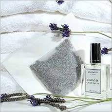 4. elizabethW Lavender Square Sachet