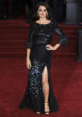 <p>… Penelope Cruz in ihrem Paillettendress von Temperley London Resort 2018 und den „Pearls” von Jimmy Choo ebenfalls wunderbar glamourös aussah und … (2. November 2017, Bild: AP) </p>