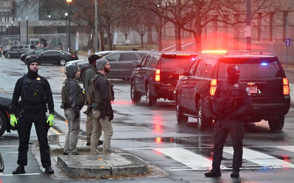 The motorcade with former US President Donald Trump arrives at federal court for his presidential immunity case in Washington, DC