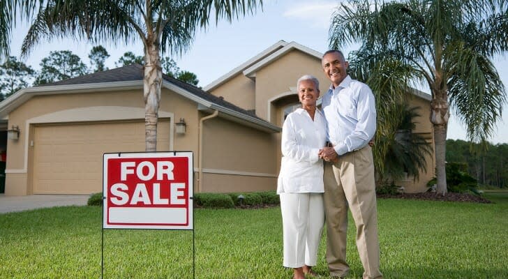 downsizing checklist for seniors