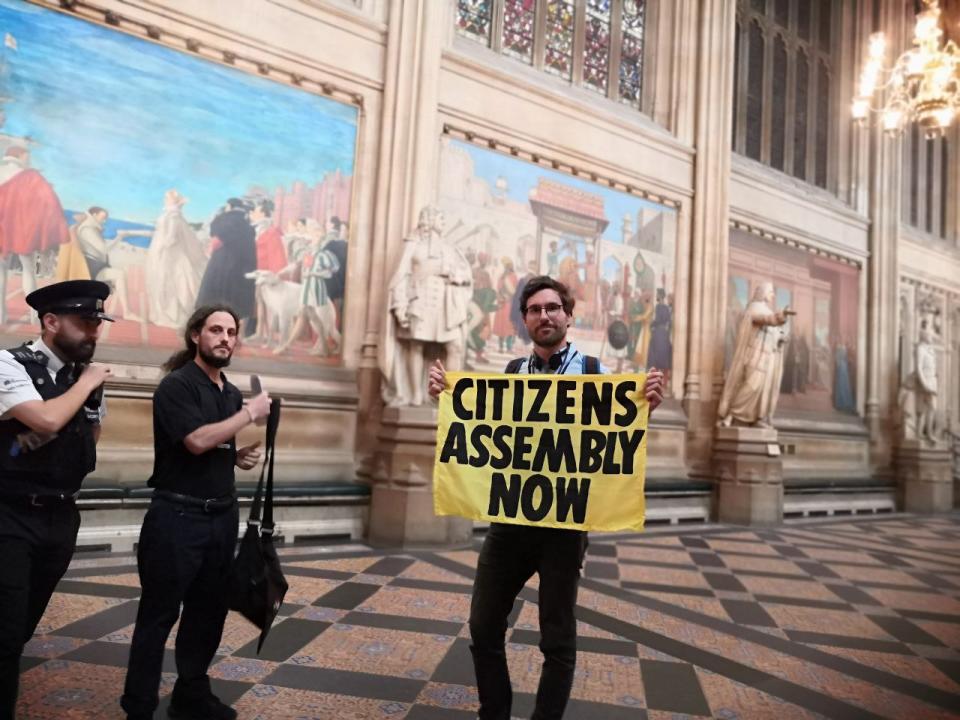 Protesters seen in the Houses of Parliament(XR)