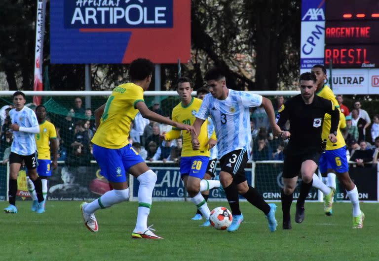 Los jugadores argentinos perdieron con Brasil y tras el partido hubo incidentes en el Mundial Sub 17