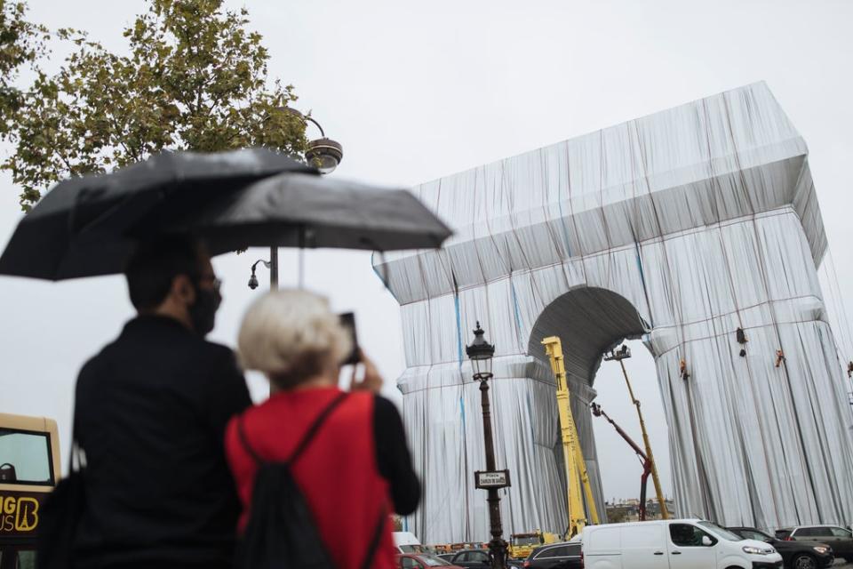 APTOPIX France Arc de Triomphe (Copyright 2021 The Associated Press. All rights reserved)