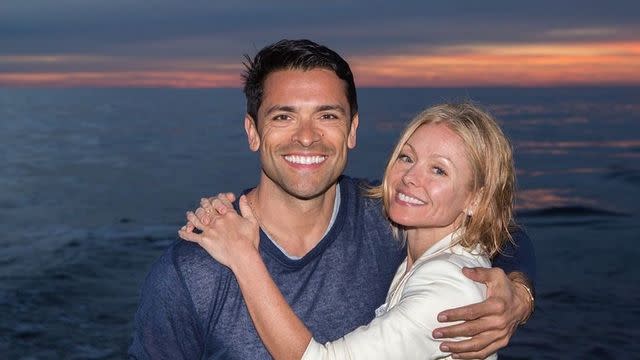 Every Time Kelly Ripa Was Thirsty for Husband Mark Consuelos on Instagram