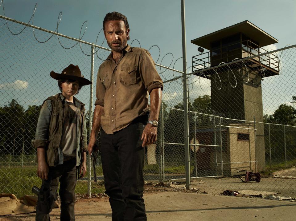 Doch in Deutschland scheint es auch viele Gruselfans zu geben. "The Walking Dead" nimmt mit 17 Prozent Platz vier der Lieblingsserien der Deutschen ein. Die neue Staffel begeistert sicher noch mehr Zuschauer. (Bild-Copyright: ddp images/Capital Pictures/Capi)