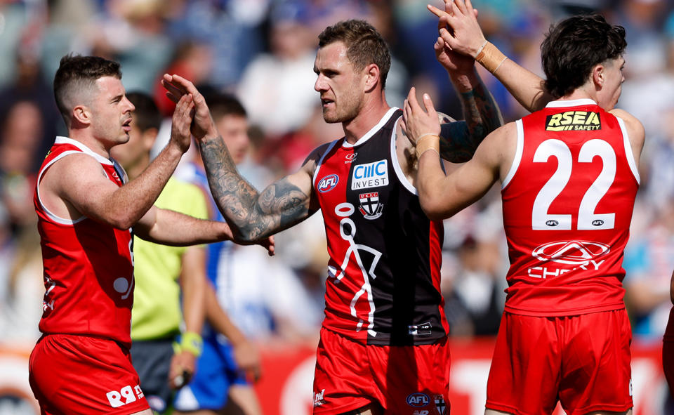 Tim Membrey in action for St Kilda.